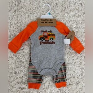 NWT Baby Essentials Fall Orange and Gray Baby Bodysuit Set 6M